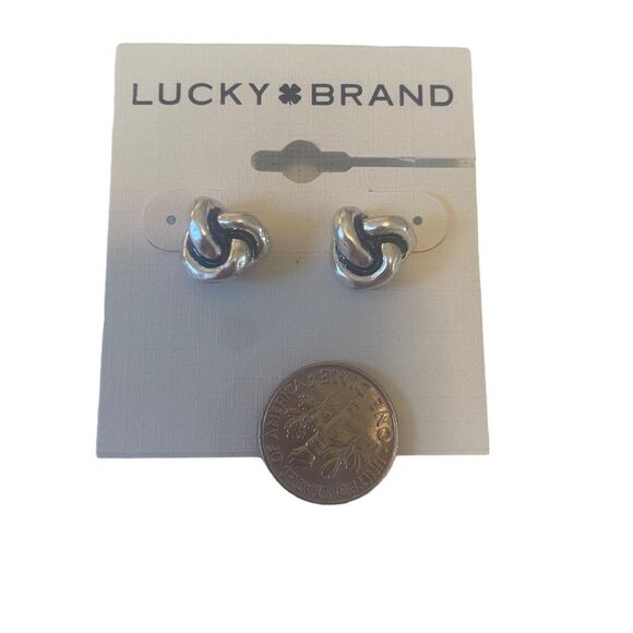 Knotted Stud Earring in Silver & Black. - Picture 6 of 6